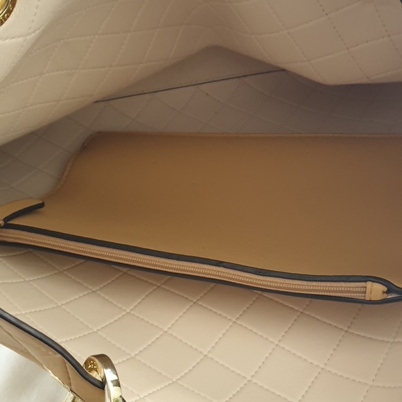 Calvin Klein original tan coloured laptop bag with attached wallet - Picture 2 of 3